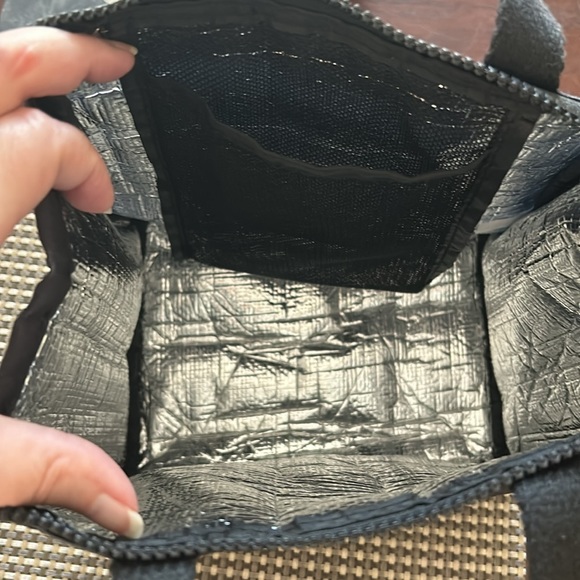 NWOT KATE SPADE SARAH STRIPE LUNCH BAG/TOTE - Picture 8 of 13